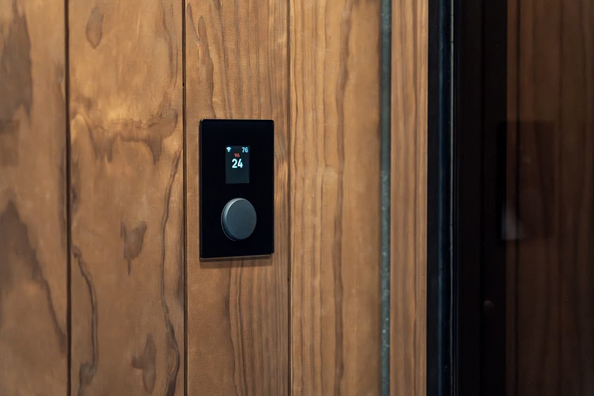 Thermostats calibrated in Phoenix, AZ